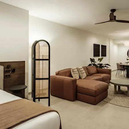 Ax The Heights Residences - Adults Only 4*