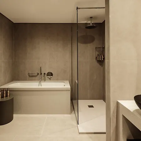 فندق Ax The Heights Residences - Adults Only